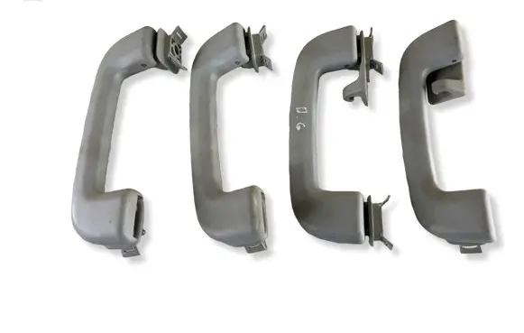 Land Rover Discovery Sport A set of handles for the ceiling 