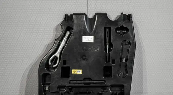 Mercedes-Benz Sprinter W907 W910 Tool box A9075460800
