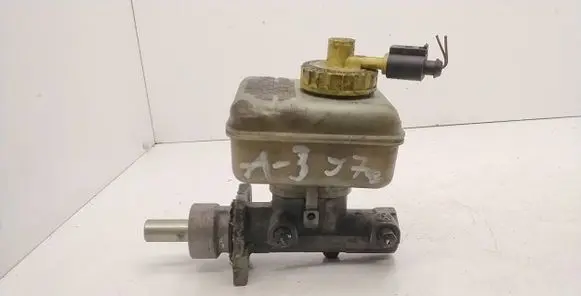 Audi A3 S3 8L Master brake cylinder L481402
