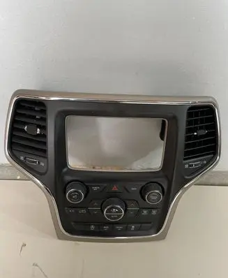 Jeep Grand Cherokee Climate control unit P68253994AE 68253994AE
