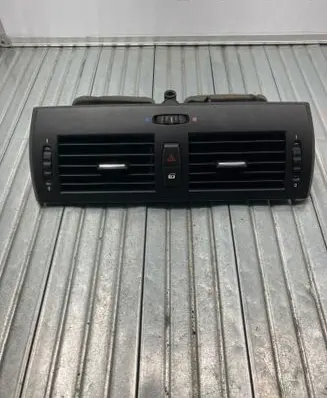 BMW X3 E83 Dash center air vent grill 3415965