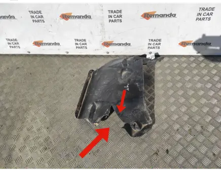 Iveco Daily 6th gen Front wheel arch liner splash guards 5801592583 5801592587