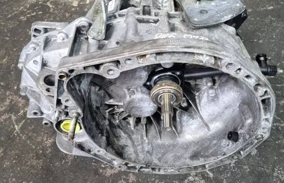 Renault Laguna II Manual 6 speed gearbox PK6018
