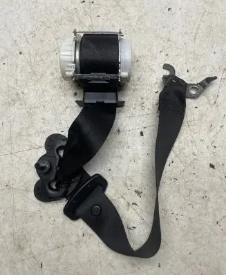 BMW X1 E84 Front seatbelt 34058428A 2511101201 WY346