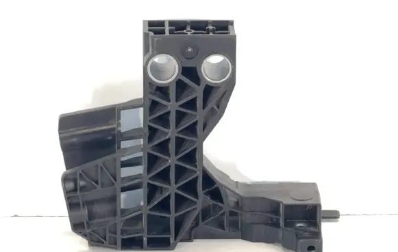 Mercedes-Benz C W206 Radiator mount bracket A2066201700