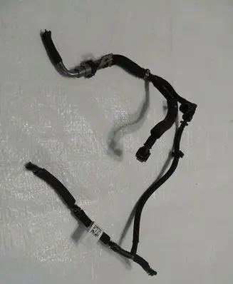 Opel Crossland X Fuel line pipe 9824723180