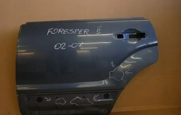 Subaru Forester SG Rear door