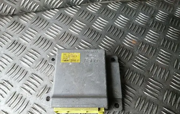 Mazda Premacy Airbag control unit/module C17657K30B