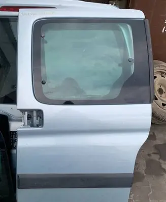 Peugeot Partner Side sliding door 