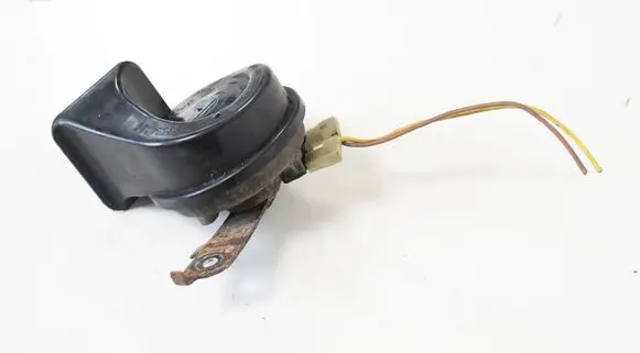 Tesla Model S Horn signal 
