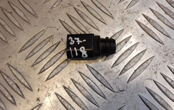 Audi A4 S4 B7 8E 8H Outside/external air temperature sensor 8Z0820335 37118