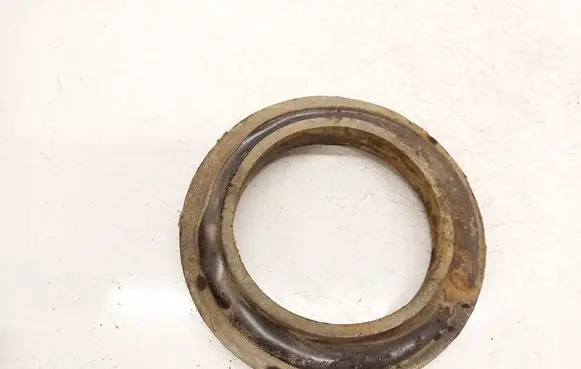 Toyota Avensis Verso Front coil spring rubber mount 4825728060