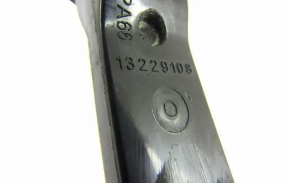 Opel Insignia A Rear door check strap stopper 13229108