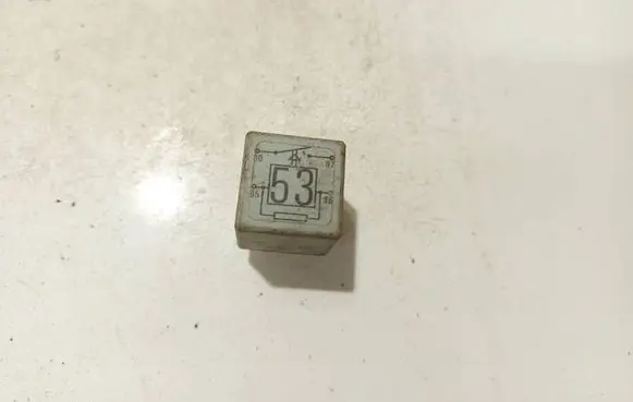 Volkswagen Golf IV Other relay 141951253B 20240072