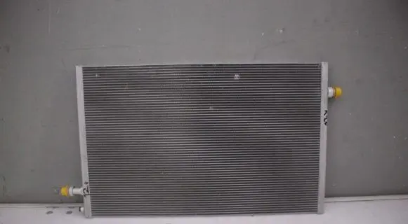 Jaguar I-Pace Coolant radiator hl599001
