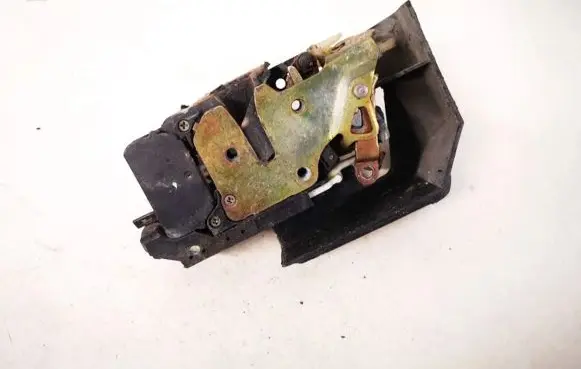 Alfa Romeo 156 Front door lock