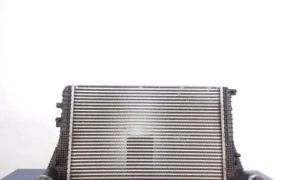 Volkswagen Tiguan Intercooler radiator 3C0145805AM
