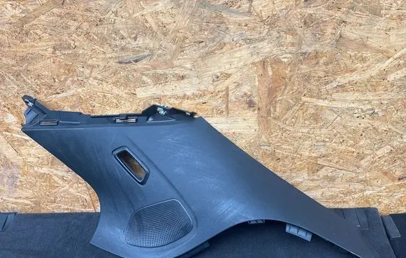 Mercedes-Benz EQC (D)pillar trim (top) A2936909000