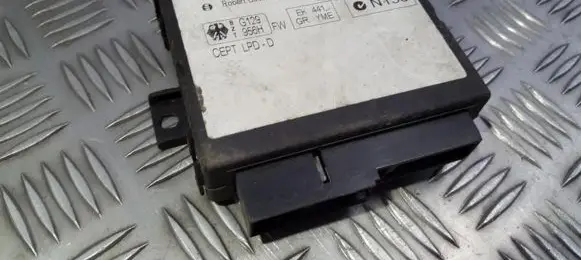 Opel Astra G Door control unit/module 90560112CE 9330065187
