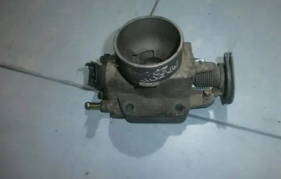 Mazda 626 Throttle valve