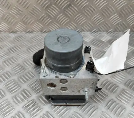 Nissan Qashqai J12 ABS Pump 476606UC0A