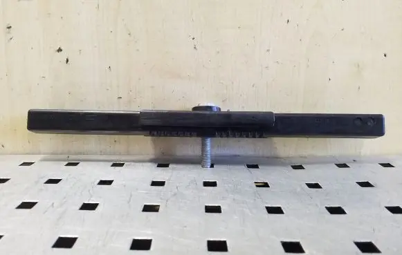 Mercedes-Benz GLC X253 C253 Battery bracket A2056200018