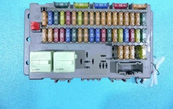 Mini One - Cooper R50 - 53 Fuse box set 6906600 IMPRK868158