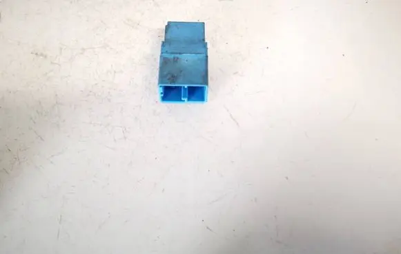Nissan Note (E12) Other relay 252309f920 4ra007813-03