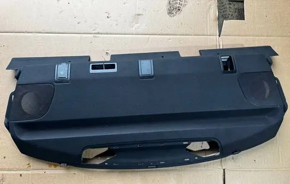 Mercedes-Benz C AMG W205 Parcel shelf 