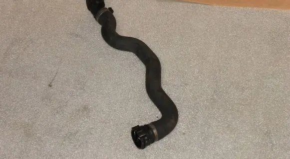 BMW 2 F22 F23 Engine coolant pipe/hose 7811127