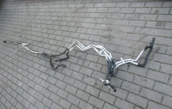 Mercedes-Benz Metris W447 Engine coolant pipe/hose 