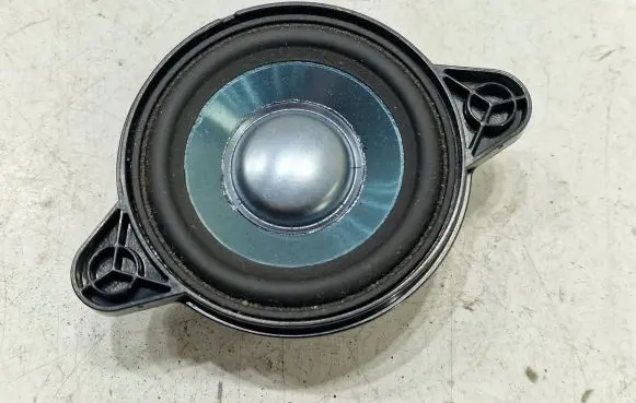 Mercedes-Benz CLS C218 X218 Panel speaker A2128201902
