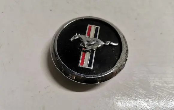 Ford Mustang V Original wheel cap 5W1J1A096BA