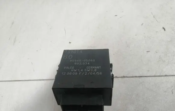 Toyota Avensis T270 Other control units/modules 8594005060 603034