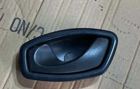 Opel Vivaro Front door interior handle 806700006R