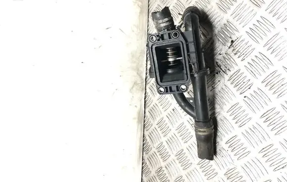 Ford Focus Thermostat/thermostat housing 042651 9670253780 GF30