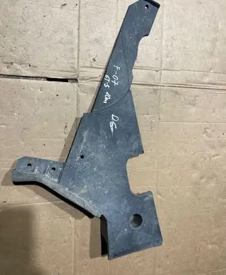 BMW 5 GT F07 Front bumper skid plate/under tray 74850610