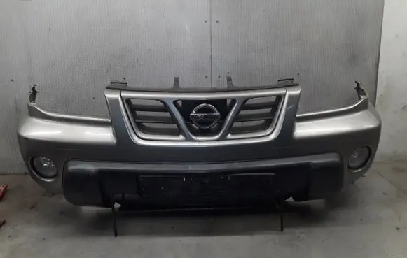 Nissan X-Trail T30 Front bumper