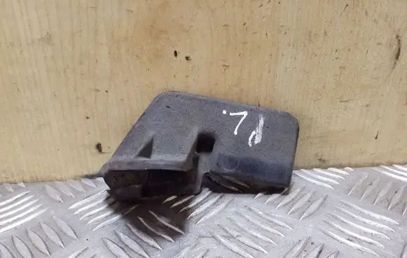 Sill/side skirt trim