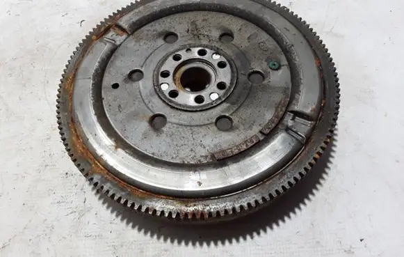 Renault Scenic III - Grand scenic III Dual mass flywheel 123108982R