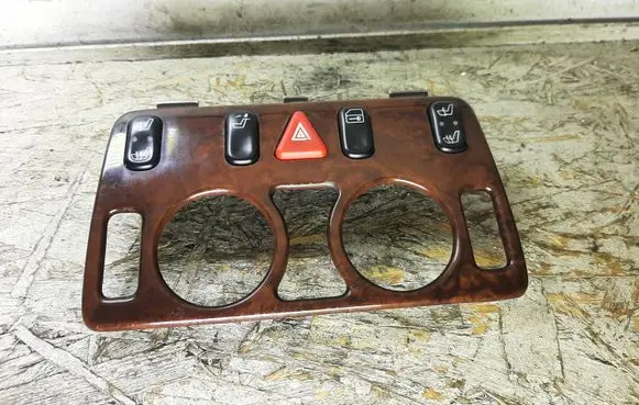 Mercedes-Benz CLK A208 C208 Other switches/knobs/shifts 2086801736 2108200151