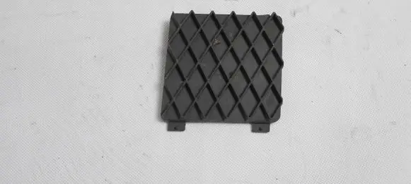 BMW 5 E60 E61 Front bumper lower grill 7178105