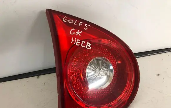 Volkswagen Golf V Tailgate rear/tail lights 285001