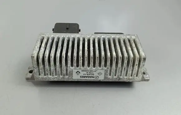 Nissan X-Trail T32 Glow plug pre-heat relay 271206395R