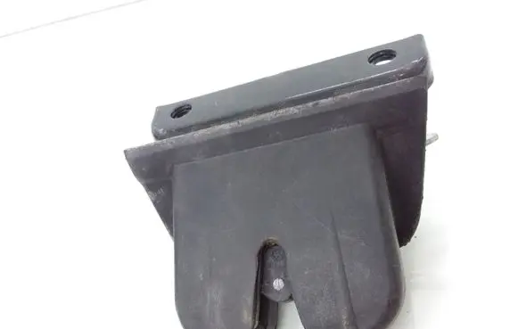Audi A6 S6 C5 4B Tailgate/trunk/boot lock/catch/latch 4B9827505E