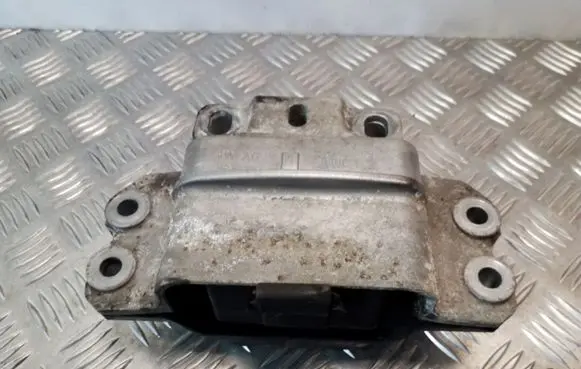 Audi A3 S3 8P Gearbox mount 1K0199555