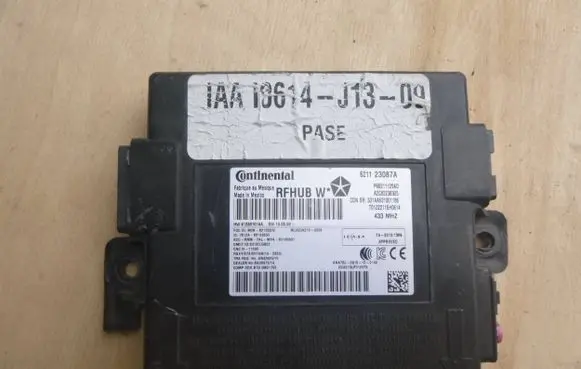 Jeep Grand Cherokee Other control units/modules 621123087A P68211125AD A2C82238305