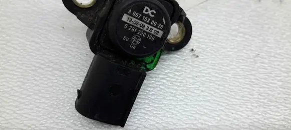 Mercedes-Benz E C207 W207 Sensor A0071530028