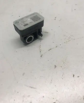 Mercedes-Benz GLE AMG (W166 - C292) Airbag deployment crash/impact sensor A0009058100 10171102313 05W38