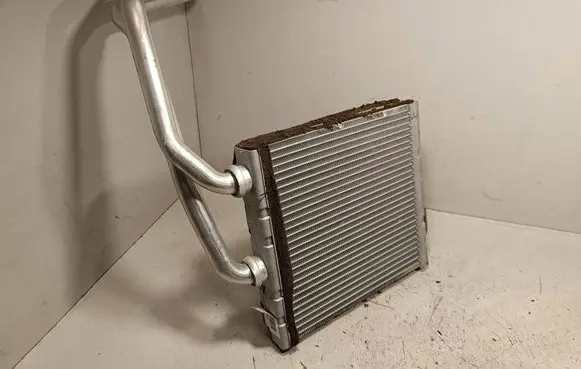 Air conditioning (A/C) radiator (interior)